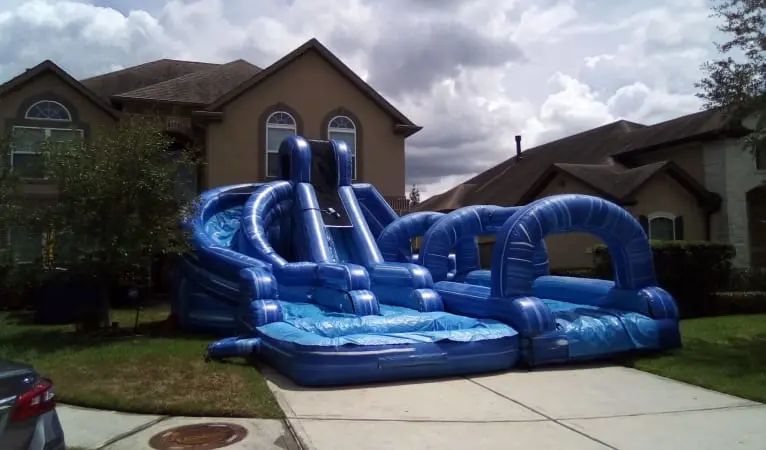 Triple Ocean Helix Dual Lane Slide w/ Slip N Slide - Image 8